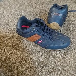 Levis sneakers